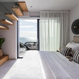 https://noema-premium-stay.hotelschalkidiki.net
