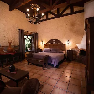 https://hotel-real-plaza.guatemalaantiguahotels.com